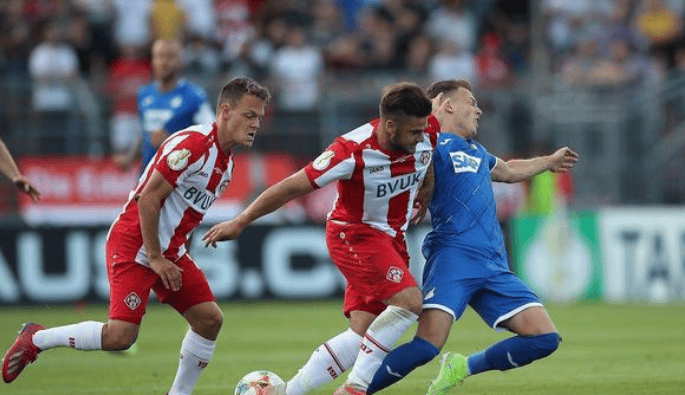 足球巴黎圣日耳曼