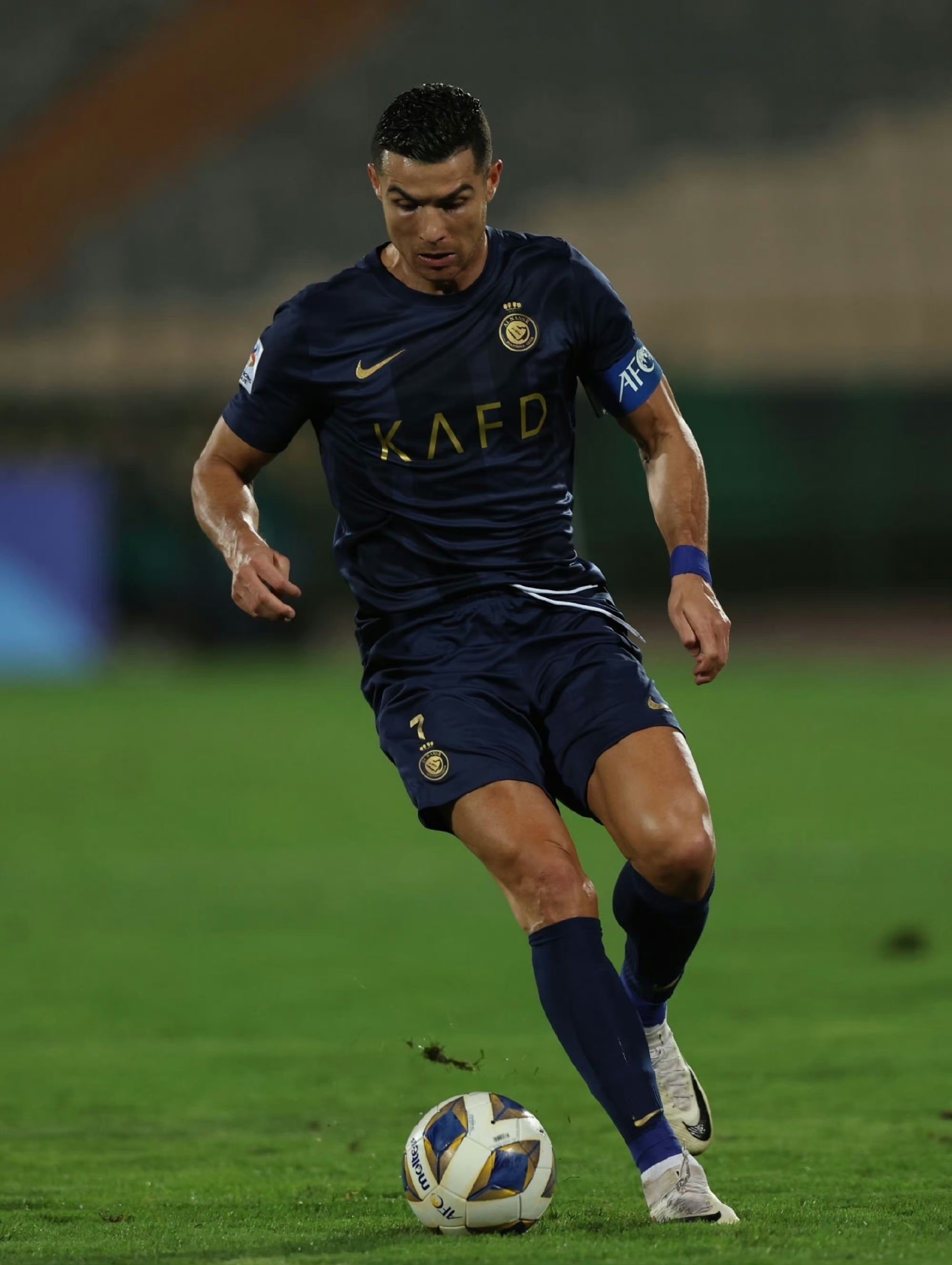 爱游戏首页入口-从C罗在巴黎圣日耳曼比赛中赛况扑朔迷离到辽宁本钢复出首秀备战意甲，TheShy与40激战日本队分钟的简单介绍